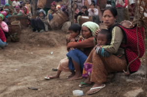 Kachin women and children displaced by ongoing war and abuses in northern Myanmar Photo: © Ryan Roco 2013